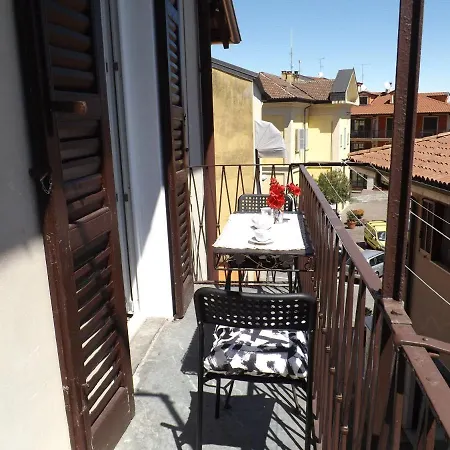 Apartment Casa Teatro Stresa
