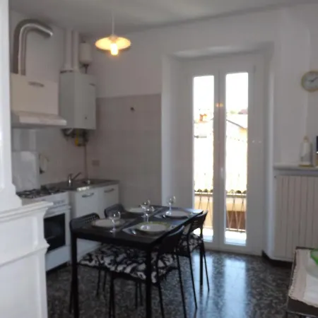 Apartment Casa Teatro Stresa